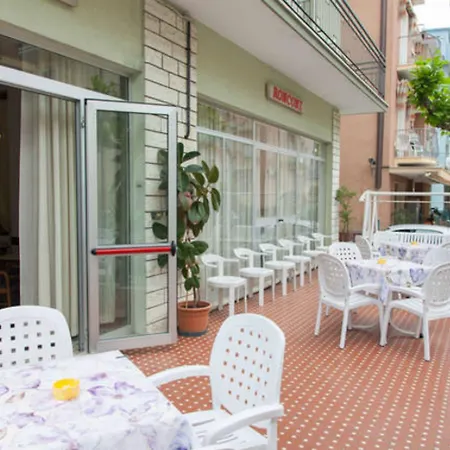 Hotel Ronconi-3